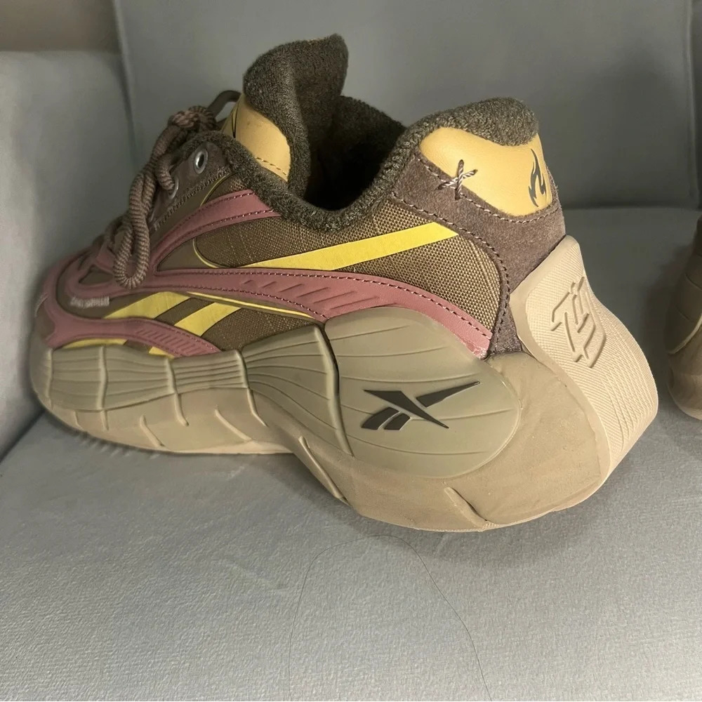 Reebok Zig Kinetica 2.5 Street Fighter Dhalsim Men's Size 11.5 - Picture 12 of 13